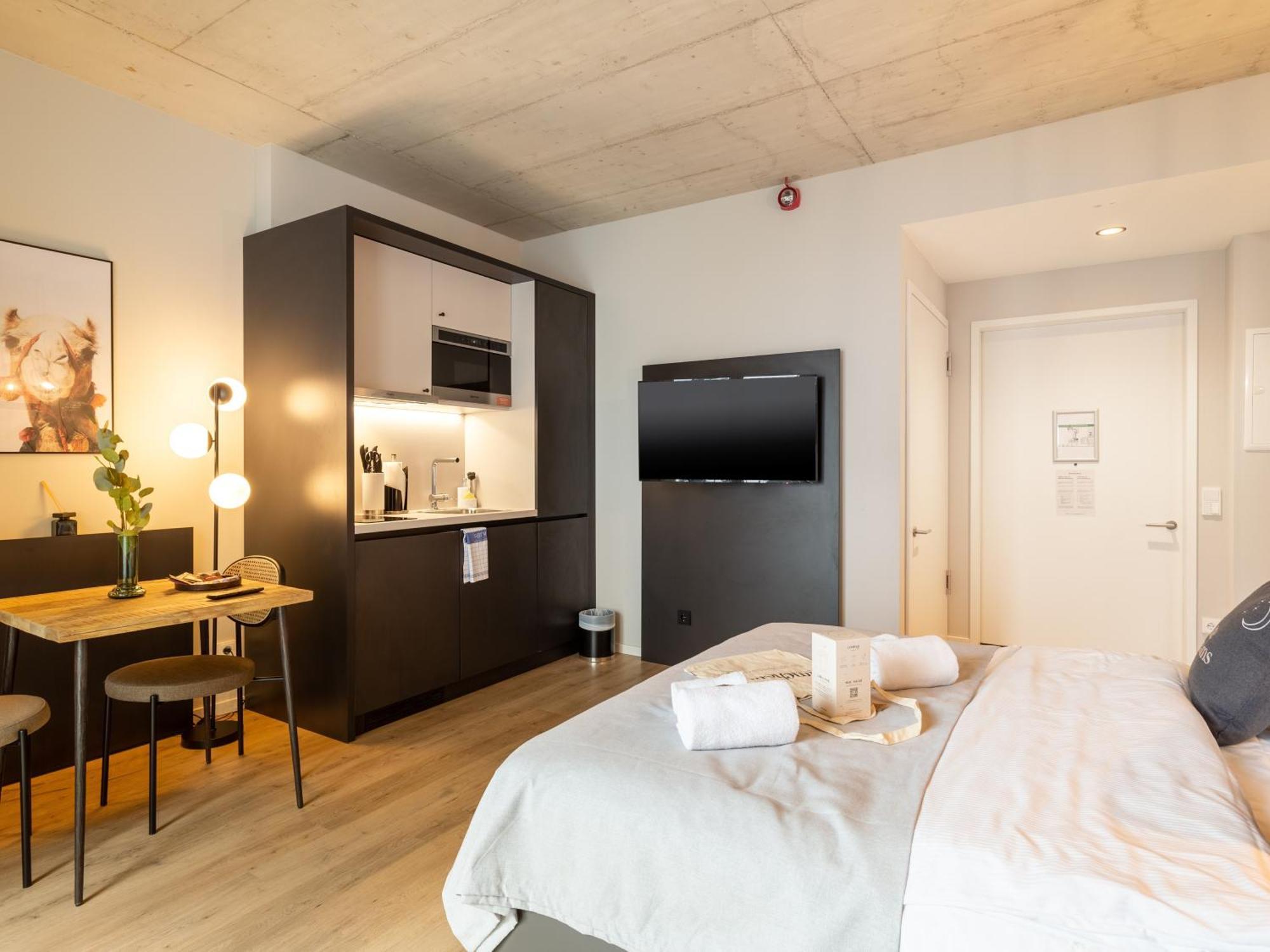 Limehome Duesseldorf Stresemannstrasse - Digital Access 객실 사진